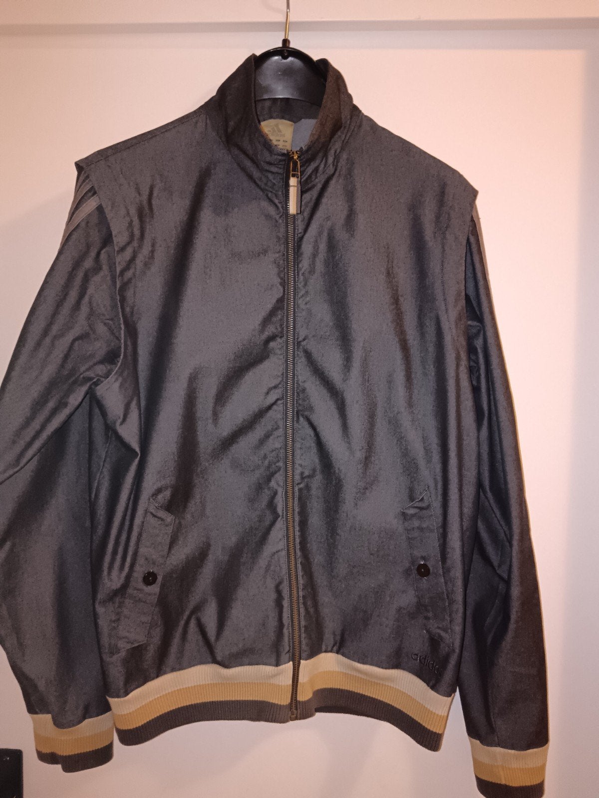 Vintage Adidas jas - Maat M, Kleding | Heren, Jassen | Zomer, Maat 48/50 (M), Ophalen of Verzenden, Adidas, Grijs