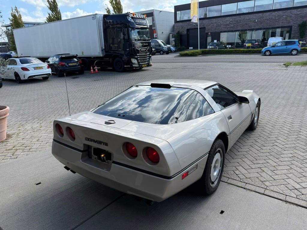 Chevrolet Corvette c4 targa 1986, foto 4