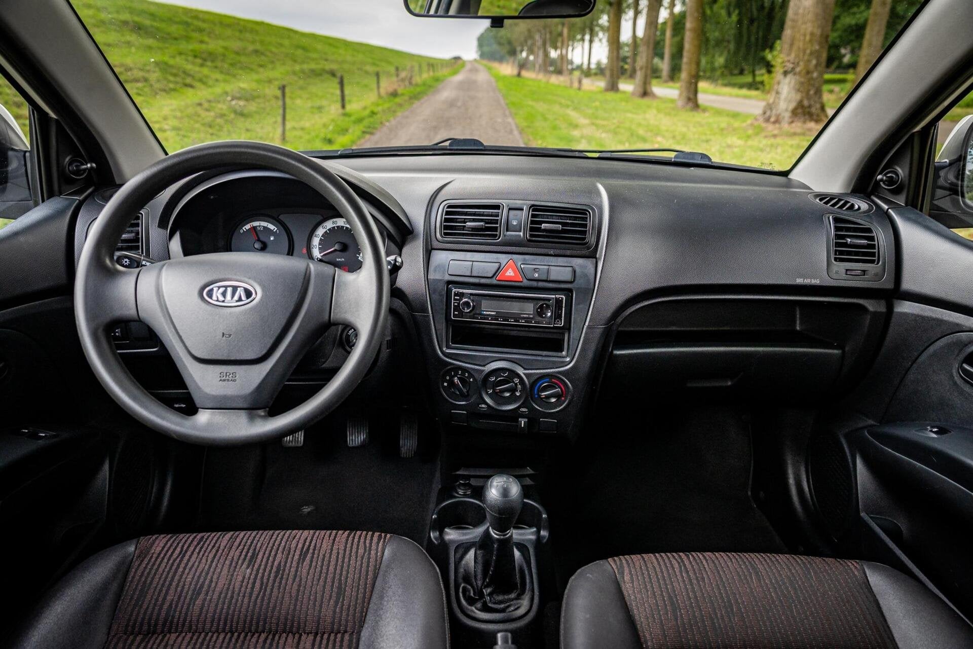 Kia Picanto 1.0 Fifteen |Zuinig|Elektrische ramen|Nieuwe apk, Voorwielaandrijving, 4 cilinders, Met garantie (alle), 400 kg