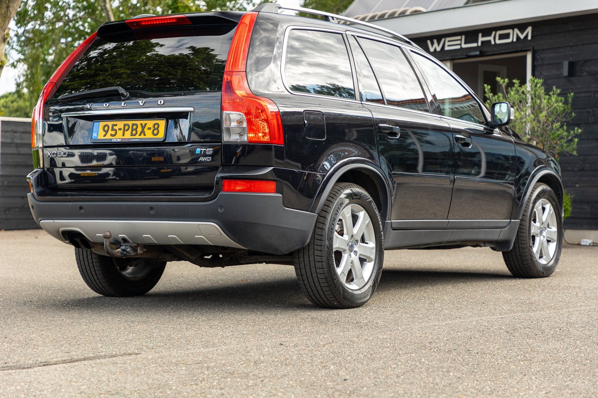 Volvo XC90 2.5 T5 Limited Edition NL Auto I NAP I Trekhaak I, Auto's, Volvo, Stoelverwarming, Gebruikt, Zwart, 7 stoelen