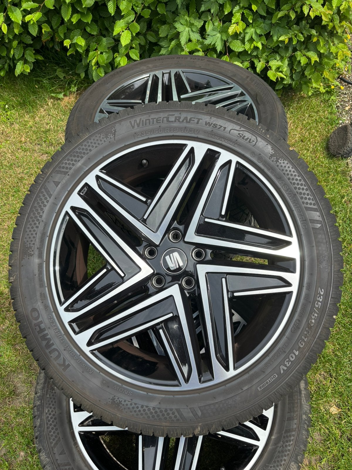 Originele 19 inch Seat Tarraco velgen met Kumho winterbanden, Gebruikt, Banden en Velgen, Winterbanden, 235 mm