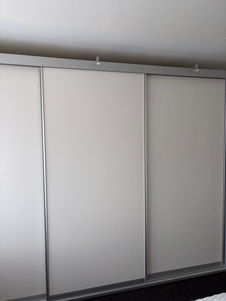 Svedex vision kledingkast, Huis en Inrichting, Kasten | Kledingkasten, 200 cm of meer, Zo goed als nieuw, 200 cm of meer, Modern