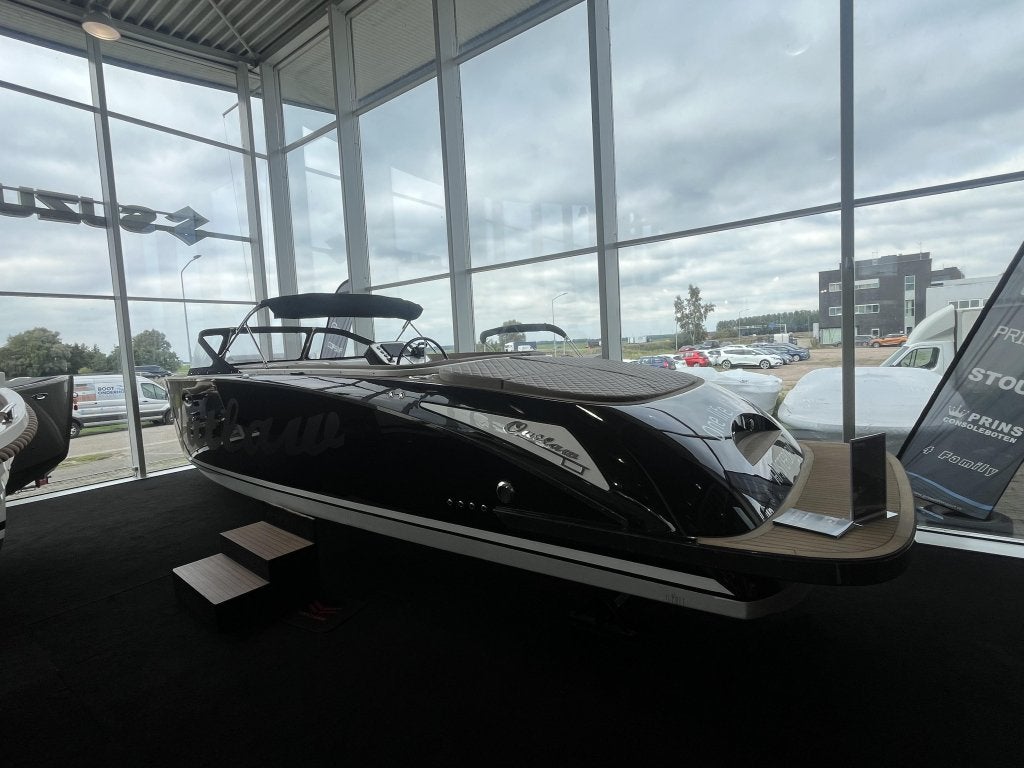 Outlaw 999 + 230pk Yanmar, Watersport en Boten, Sloepen, Overige merken, 10 m, Overige typen, Binnenboordmotor