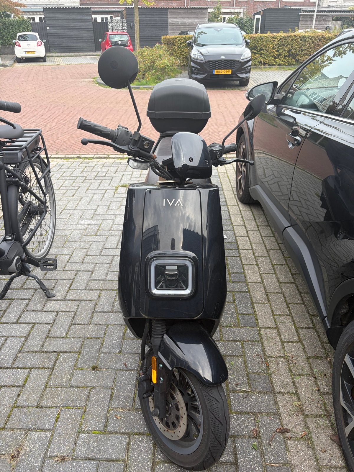 IVA Elektrische Scooter - 3200 km, 2 jaar oud, incl. helmen, Ophalen, Gebruikt, Overige merken