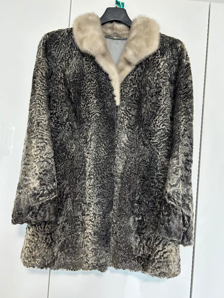 Bontjas, Kleding | Dames, Ophalen of Verzenden, Gedragen, Maat 38/40 (M), Grijs
