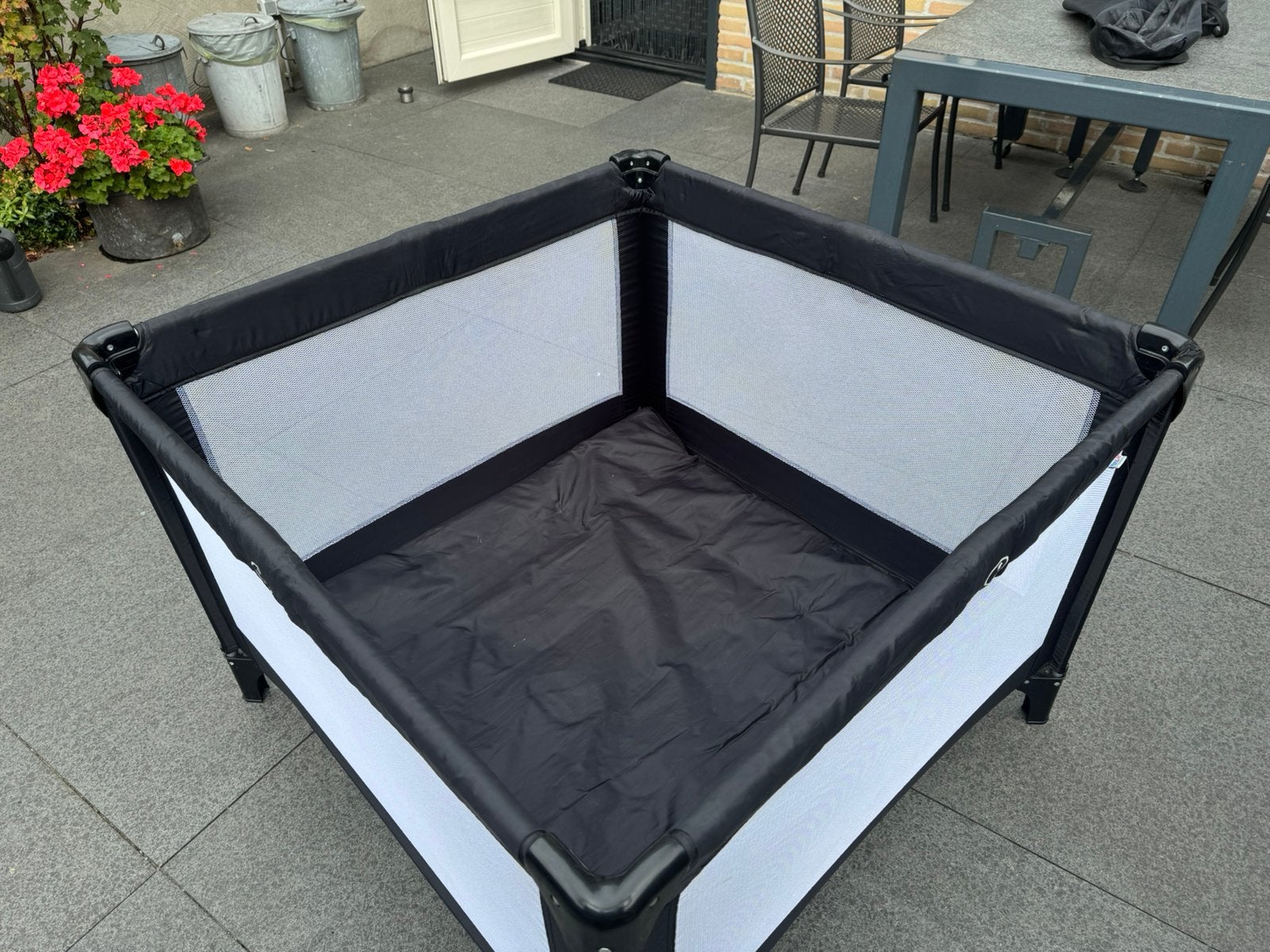 Mamaloes opvouwbare box, Ophalen, Zo goed als nieuw