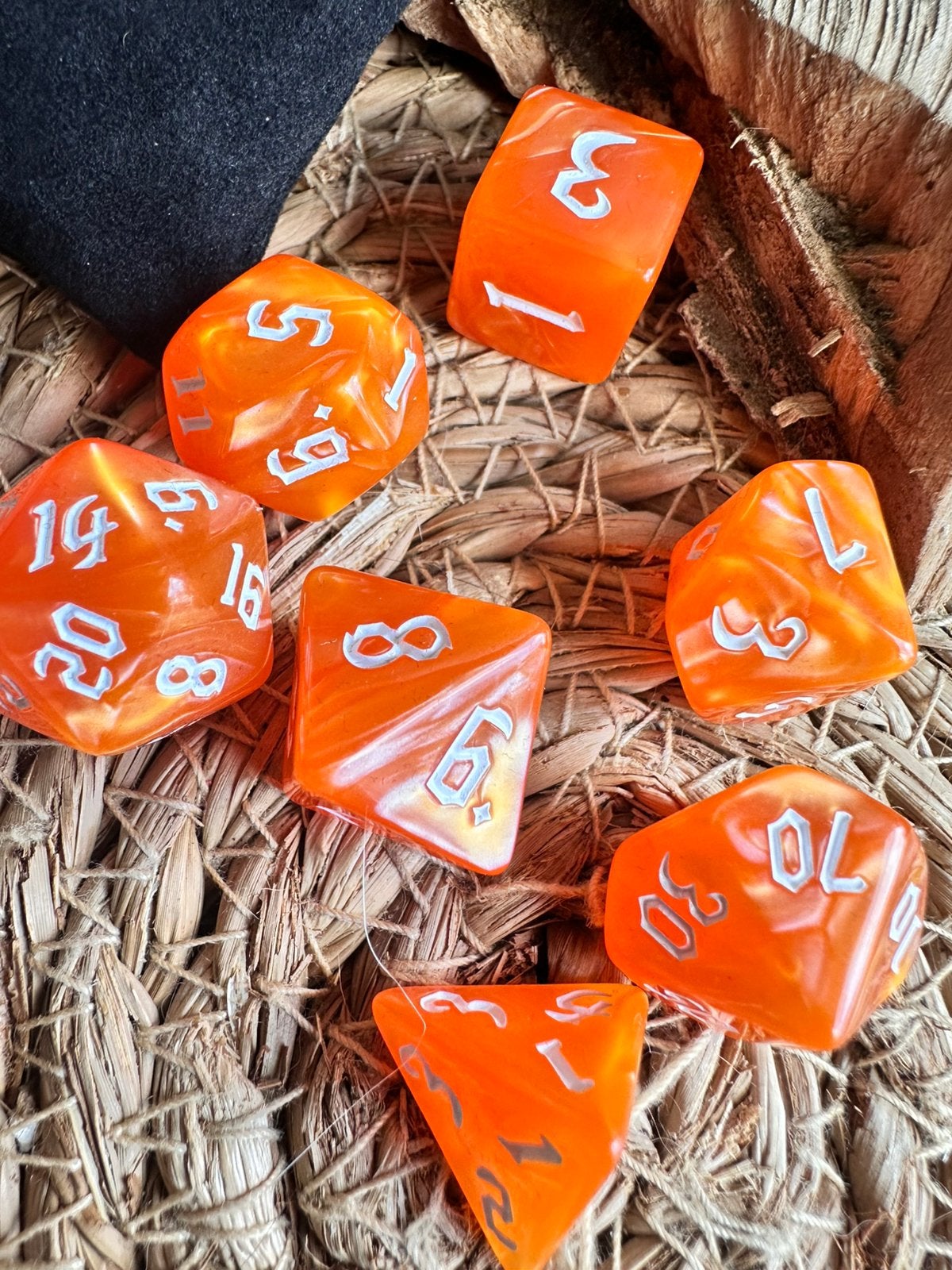 DND dice / metalic oranje / RPG / dobbelstenen / D&D / nieuw, Hobby en Vrije tijd, Wargaming, Ophalen of Verzenden, Nieuw, Overige soorten