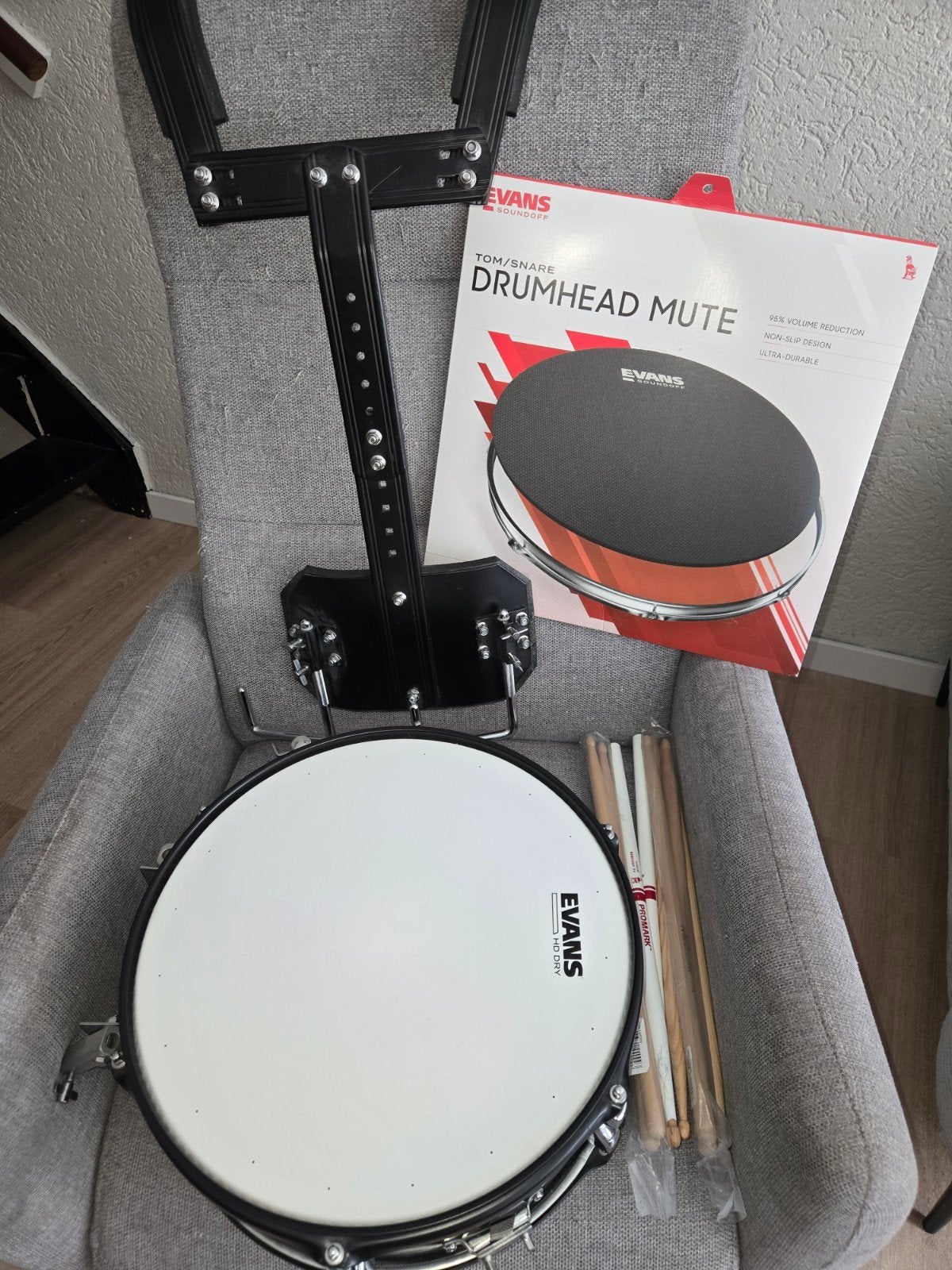 Snaredrum met draagharnas, demper en drumstokken, Ophalen of Verzenden, Nieuw, Overige merken