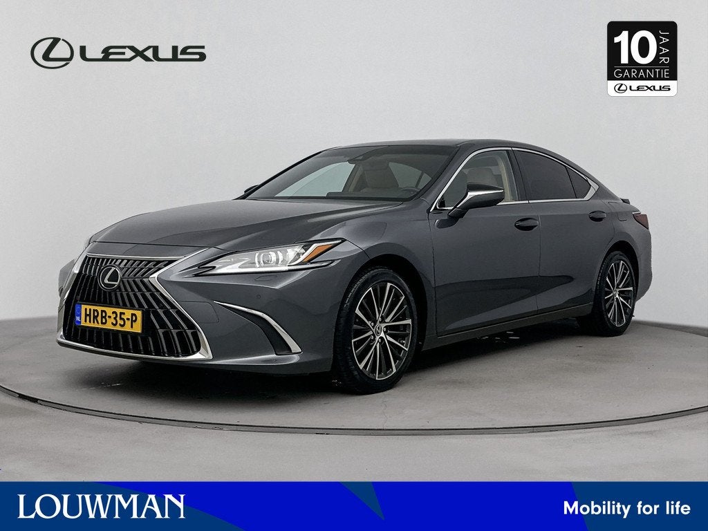 Lexus ES 300h Business Line Limited | BTW aftrekbaar | Stoel, Auto's, Lexus, 12 maanden, Gebruikt, Euro 6, 4 cilinders
