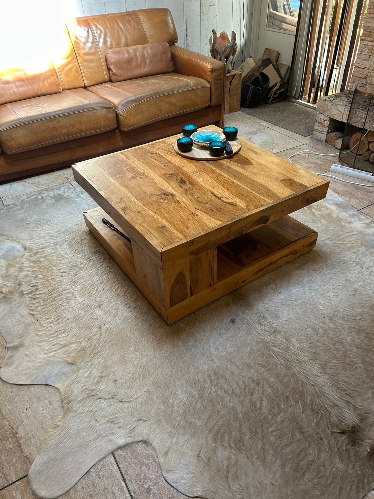 Mango houten salontafel op wieltjes, Ophalen, 50 tot 100 cm, Strak doch watm, Vierkant