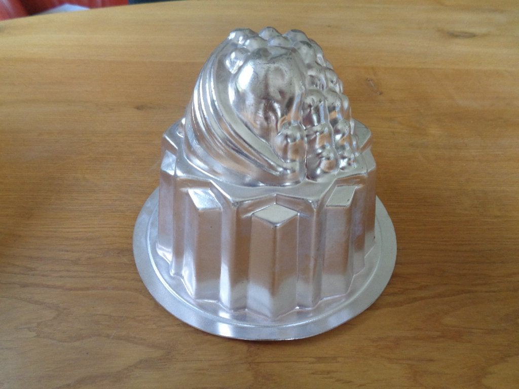 Vintage:metalen puddingvorm, Overige typen, Vintage, Ophalen of Verzenden, Zo goed als nieuw