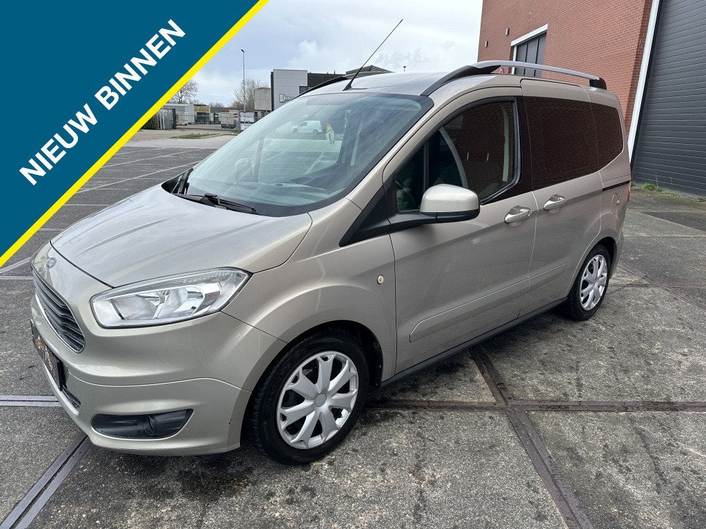 Ford Tourneo Courier 1.0 Titanium (bj 2015), Auto's, 101 pk, Gebruikt, Overige kleuren, Origineel Nederlands
