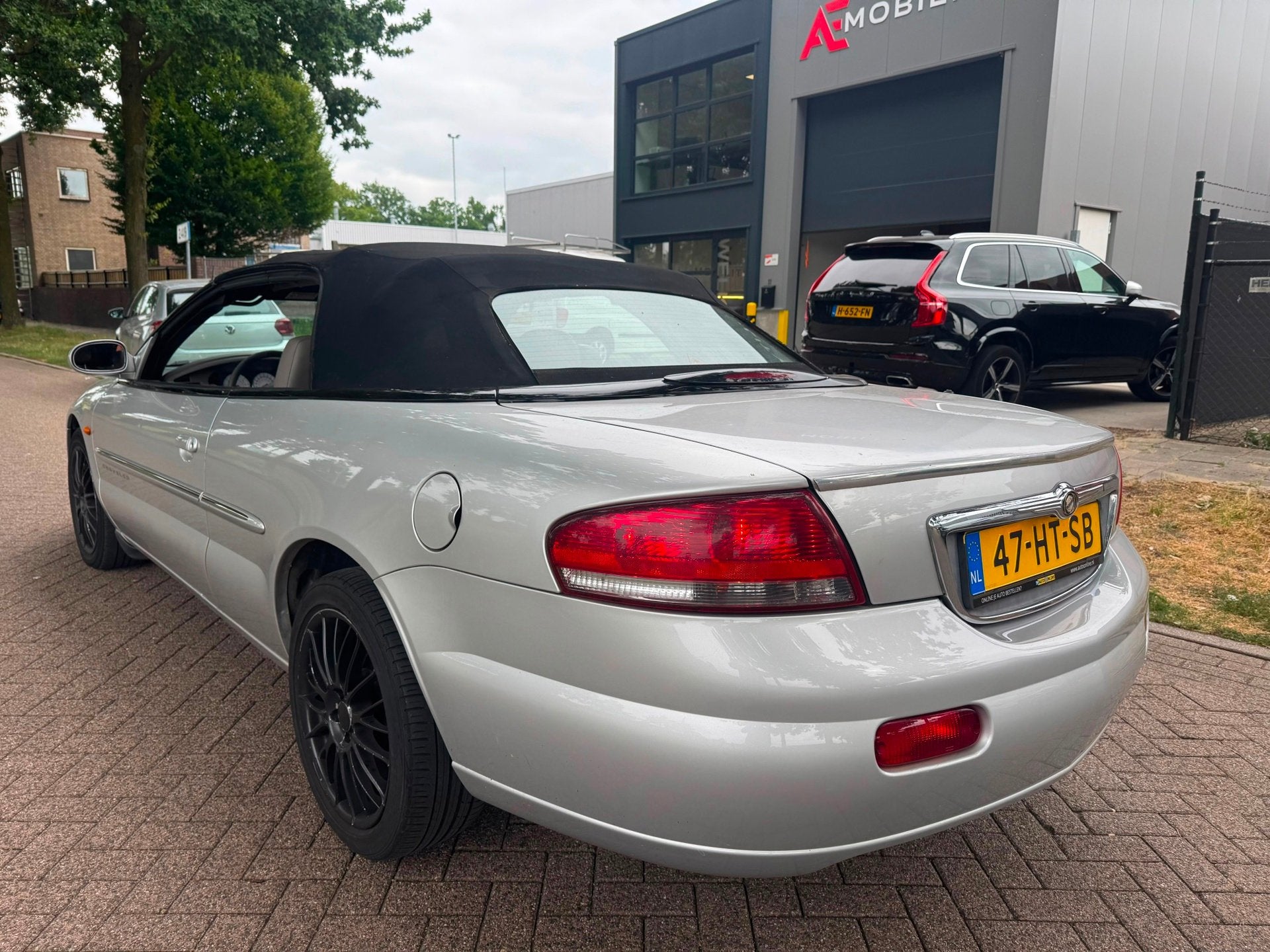 Chrysler Sebring 2.7i-V6 24V LX Convertible Cabrio AUTOMAAT, Auto's, Chrysler, 450 kg, Gebruikt, Cabriolet, 4 stoelen