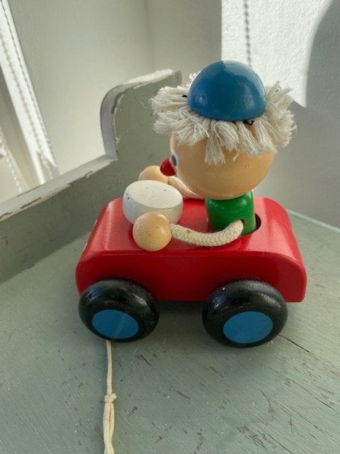 Oud houten trekpoppetje. Clowntje /mannetje trekbeest., Ophalen, Zo goed als nieuw