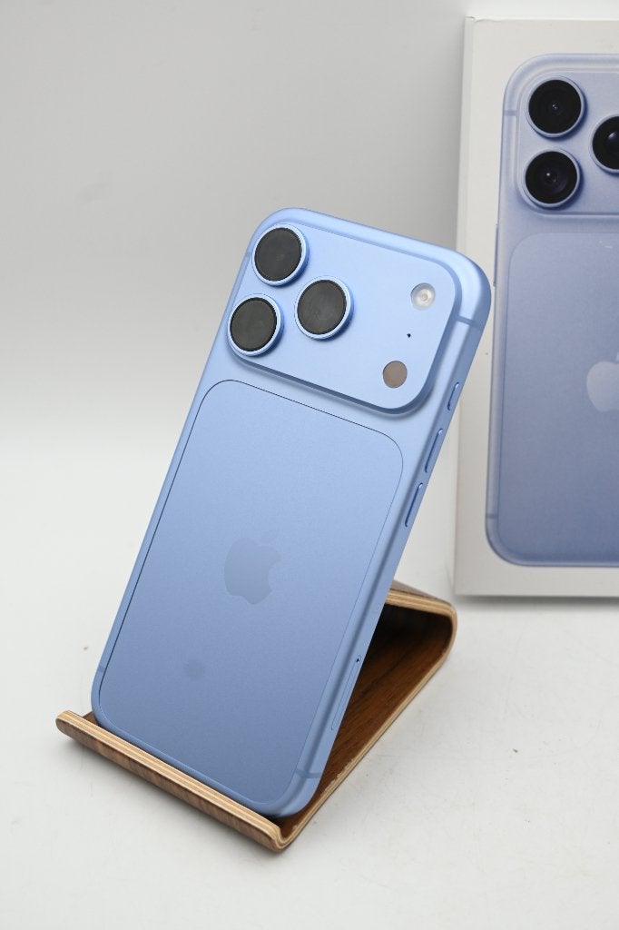 iPhone 18 Pro 512GB -Zo Goed Als Nieuw + Hoesje 2x opgeladen, Telecommunicatie, Ophalen, 512 GB, Apple, Blauw