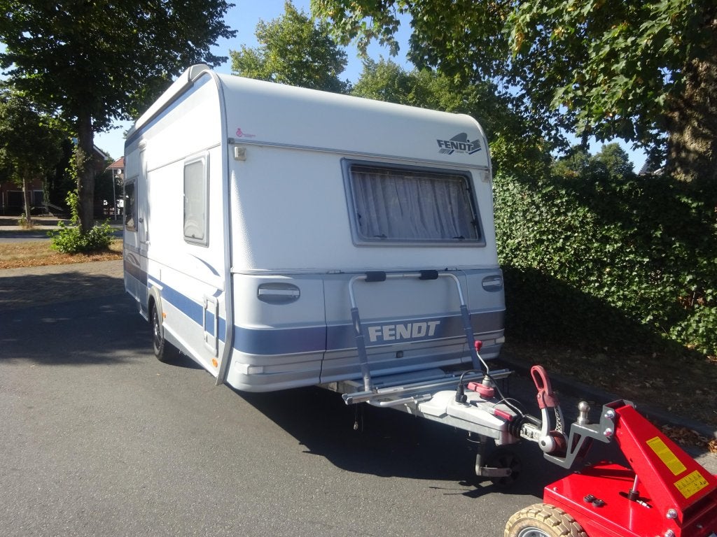 Fendt Saphir 470 DB Vaste Luifel+Mover, Caravans en Kamperen, Caravans, Schokbreker, Rondzit, Bedrijf, Overige typen