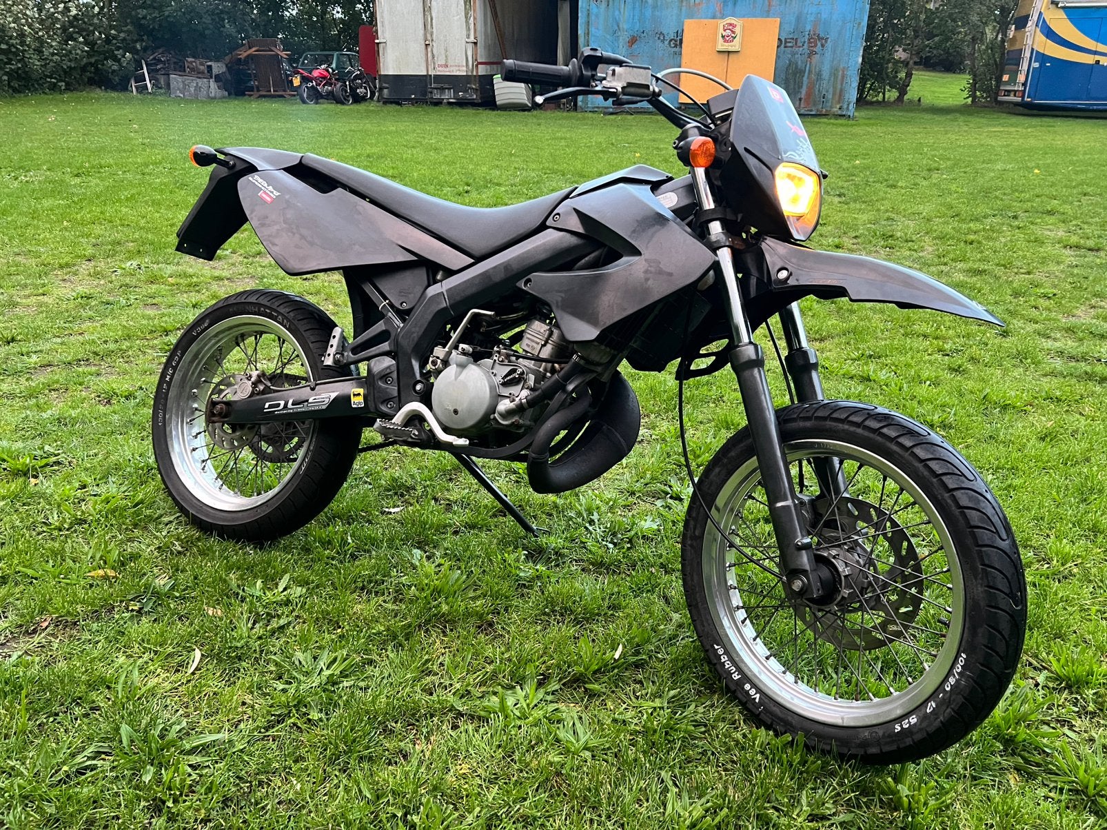 Derbi senda supermoto, Ophalen, 6 versnellingen, Maximaal 45 km/u, Zo goed als nieuw
