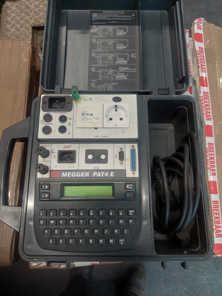 Nr 4 Megger NEN 3140 PAT4E Tester met 230V WCD en snoer, Ophalen of Verzenden