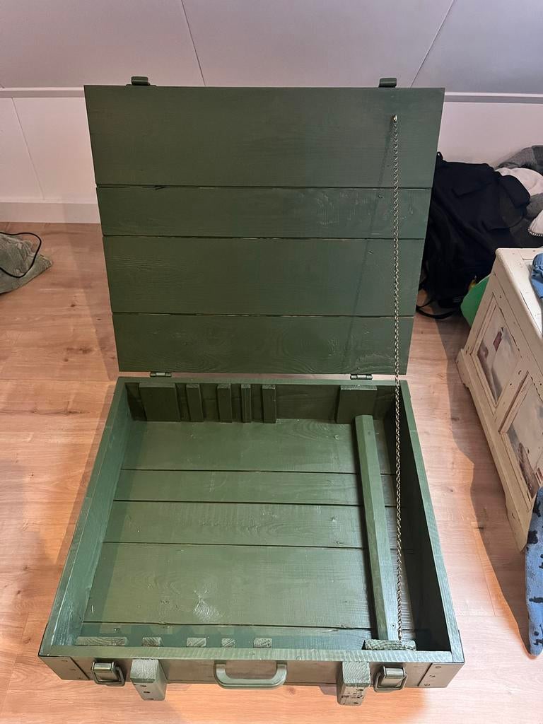 Originele Legerkist met Wielen - Stevig Hout, Ophalen, 50 tot 100 cm, Zo goed als nieuw, Minder dan 50 cm
