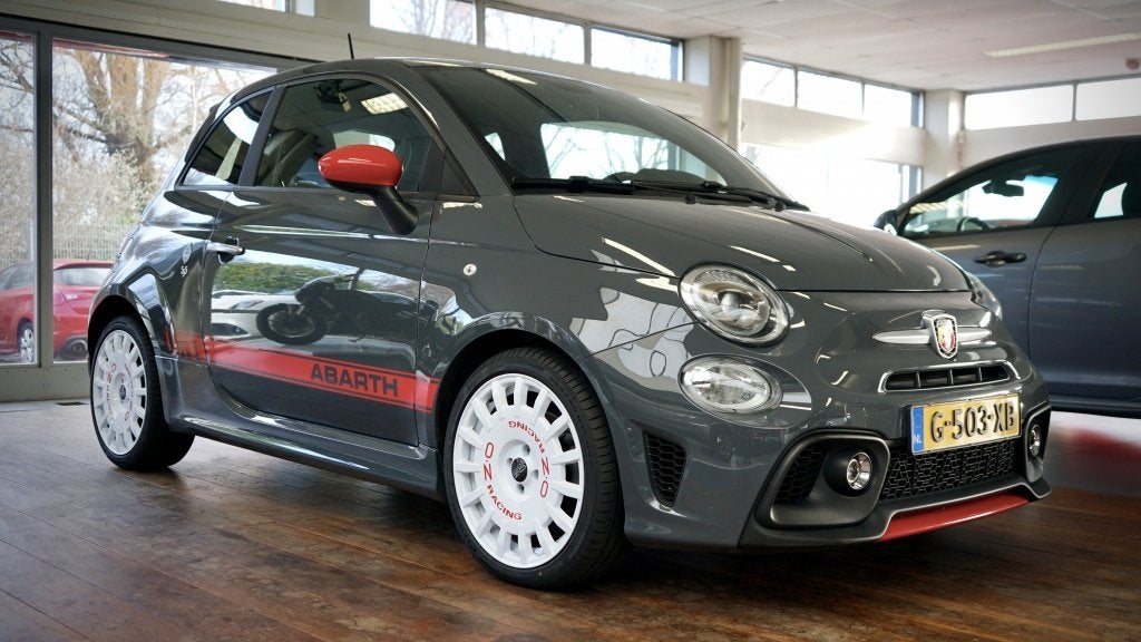 Abarth 500 1.4 T-Jet Abarth 595 | 180 PK | OZ wielen | Sport, 12 maanden, Euro 6, Bedrijf, Handgeschakeld