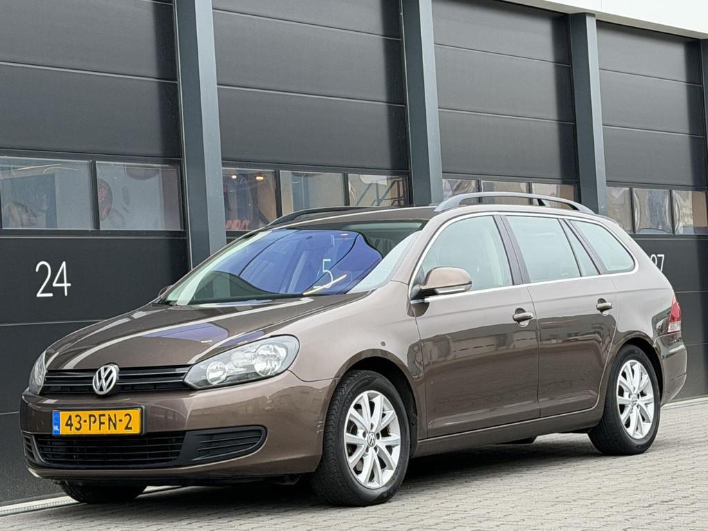 Volkswagen Golf 1.6 TDI BlueMotion (bj 2011), Auto's, Volkswagen, 1352 kg, Bruin, Verwarmde buitenspiegels, 125 €/maand