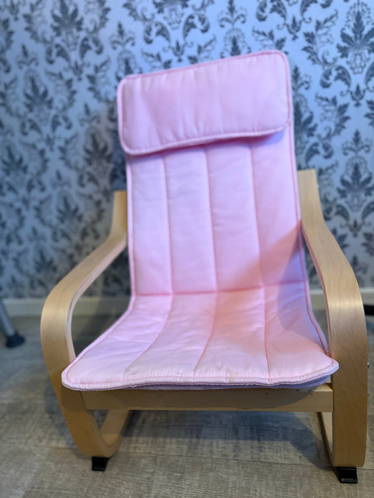 Roze kinderstoel met afneembare en wasbare bekleding, Ophalen of Verzenden, Gebruikt, Overige typen