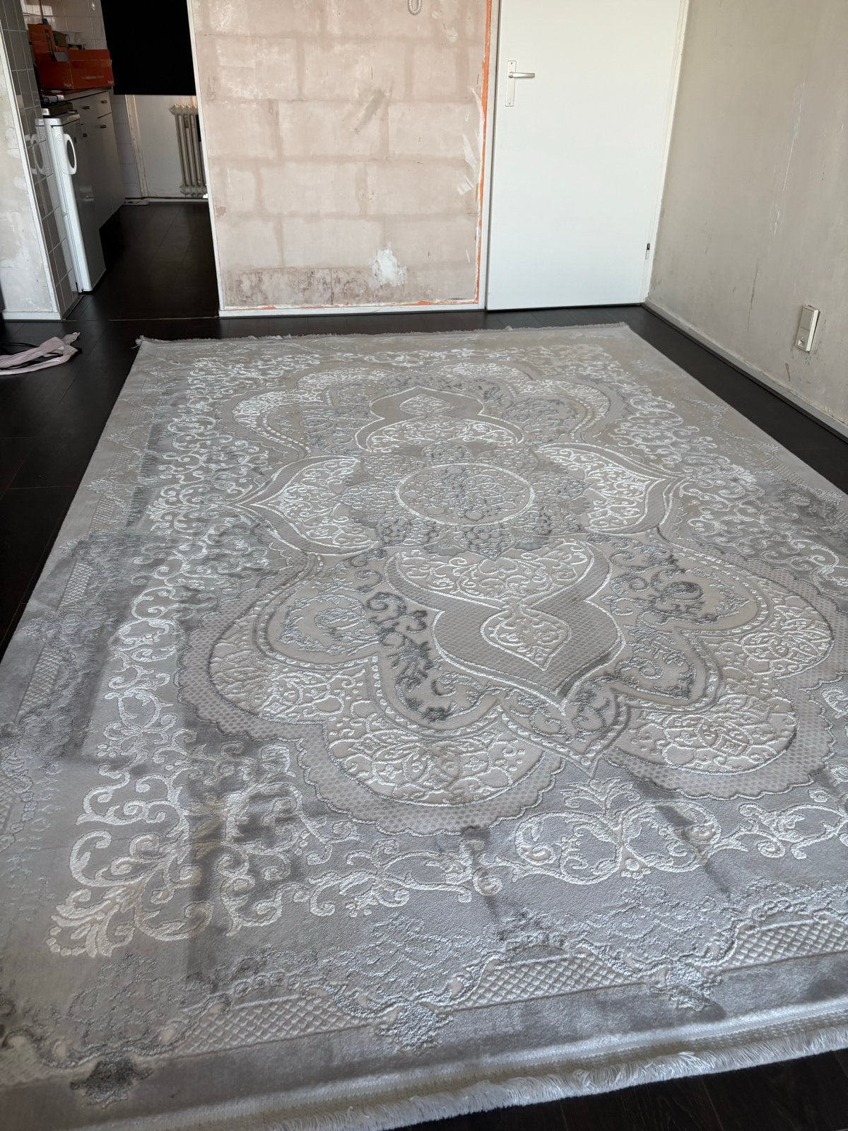 Mooi vloerkleed - Wegens allergie en verhuizing, Ophalen, Gebruikt, 150 tot 200 cm, 200 cm of meer