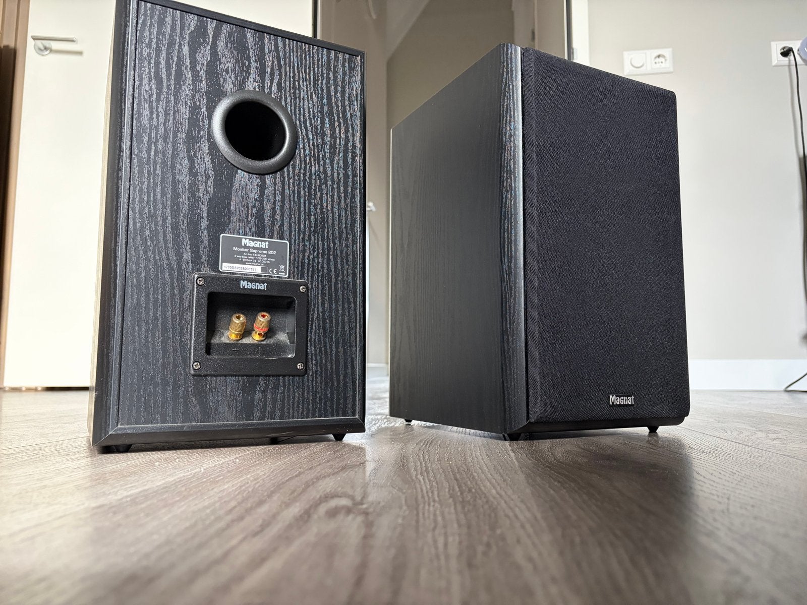 Magnat Monitor Supreme 100 Boekenplank Luidsprekers, Ophalen, Magnat, Zo goed als nieuw, Basreflex