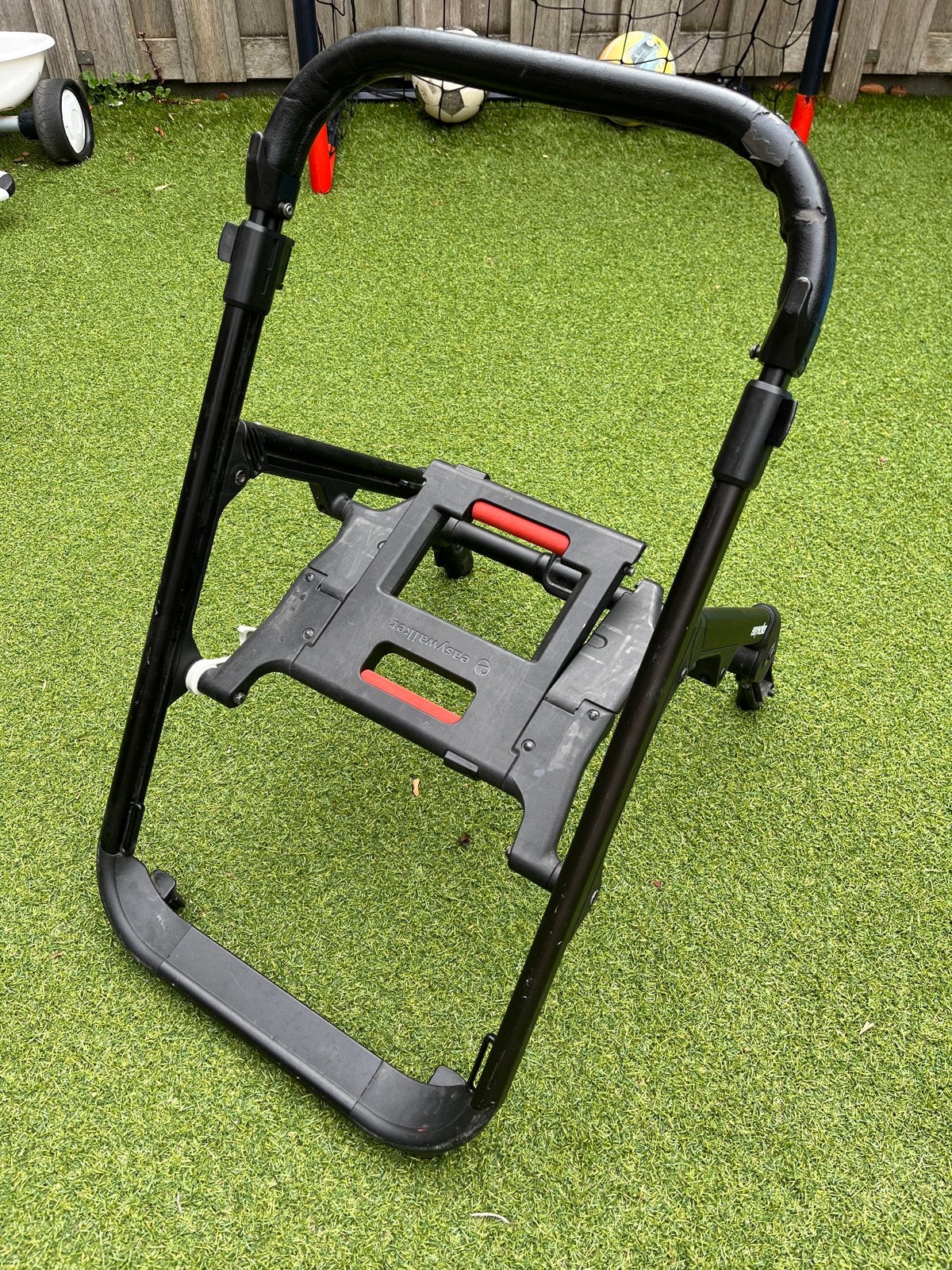 Easywalker Mosey Onderstel Zonder Wielen - Gebruikt, Kinderen en Baby's, Kinderwagens en Combinaties, Ophalen, Gebruikt, Kinderwagen
