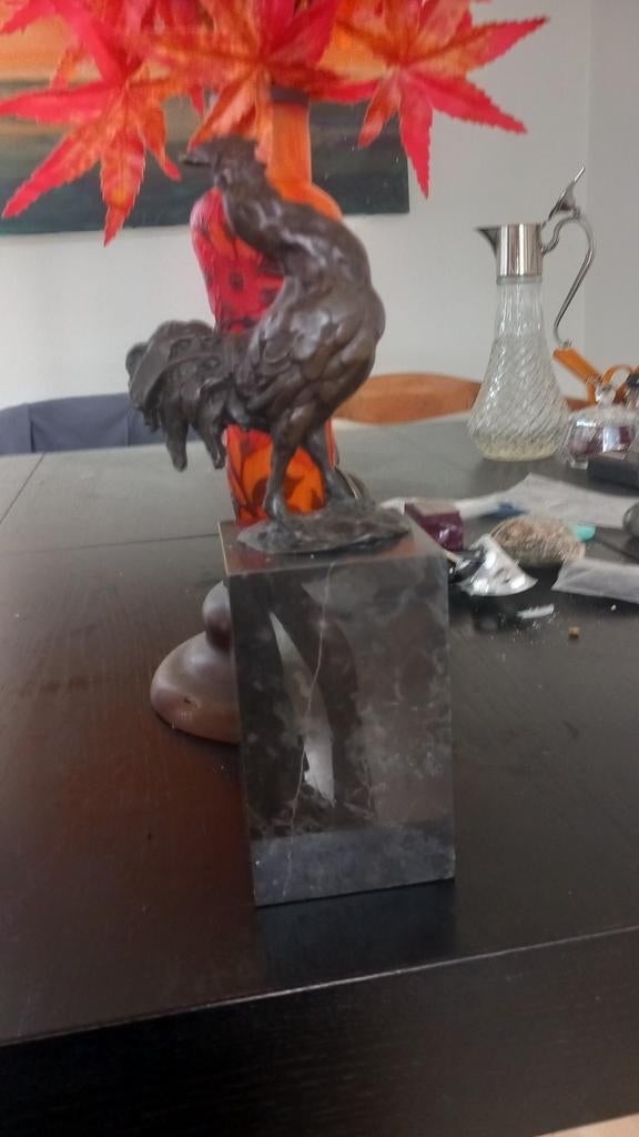 Gesigneerd bronzen haanbeeld op marmeren sokkel, Ophalen of Verzenden