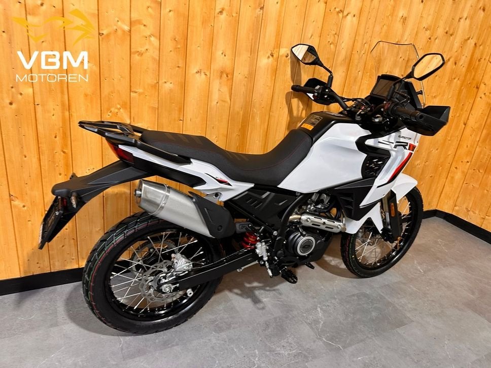 QJMotor SRT 125 DX SRT125DX SRT-125 125cc a1 geschikt!, Motoren, Bedrijf, Onbekend, 125 cc, Overig