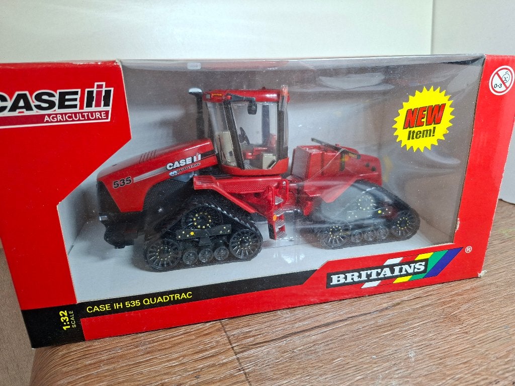 Te koop Britains Case IH 535 Quadtrac., Ophalen of Verzenden, Nieuw, Tractor of Landbouw, Britains