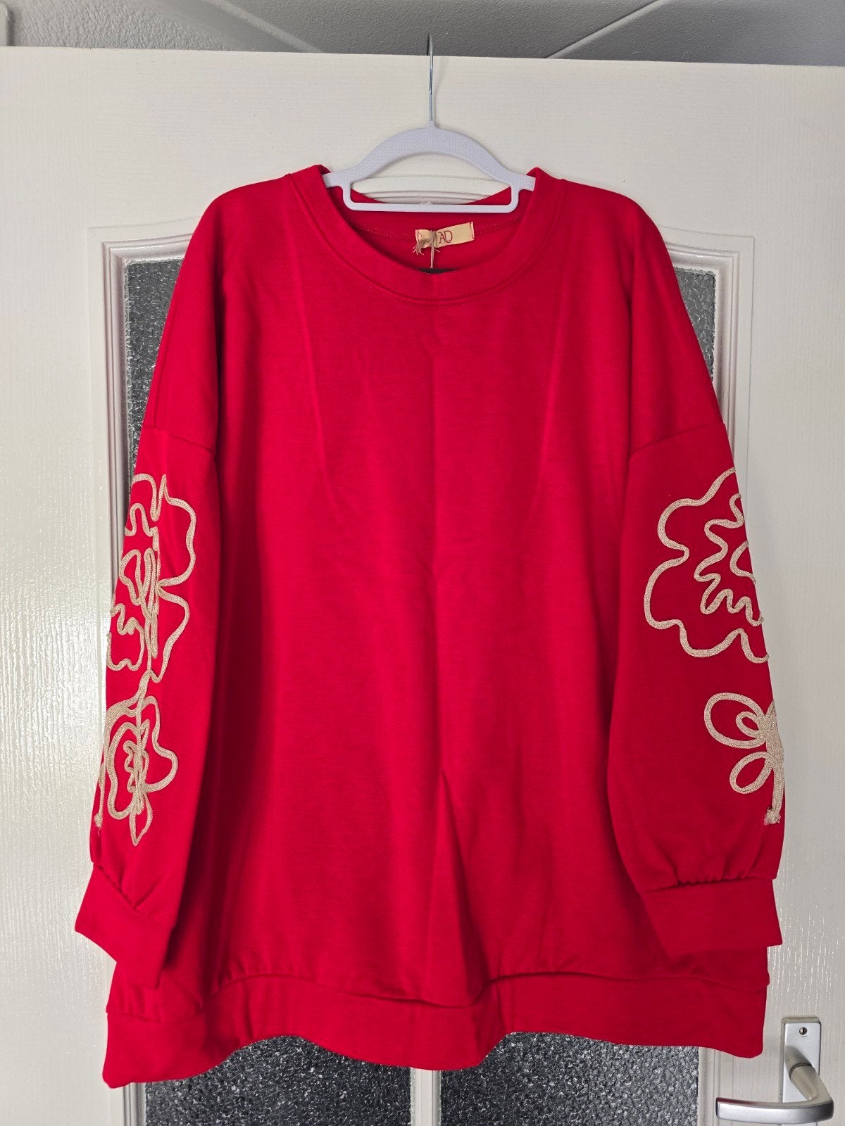 nieuw trui rood borduursel 42 44 46 48, Kleding | Dames, Ophalen of Verzenden, Nieuw, Maat 46/48 (XL) of groter, Rood