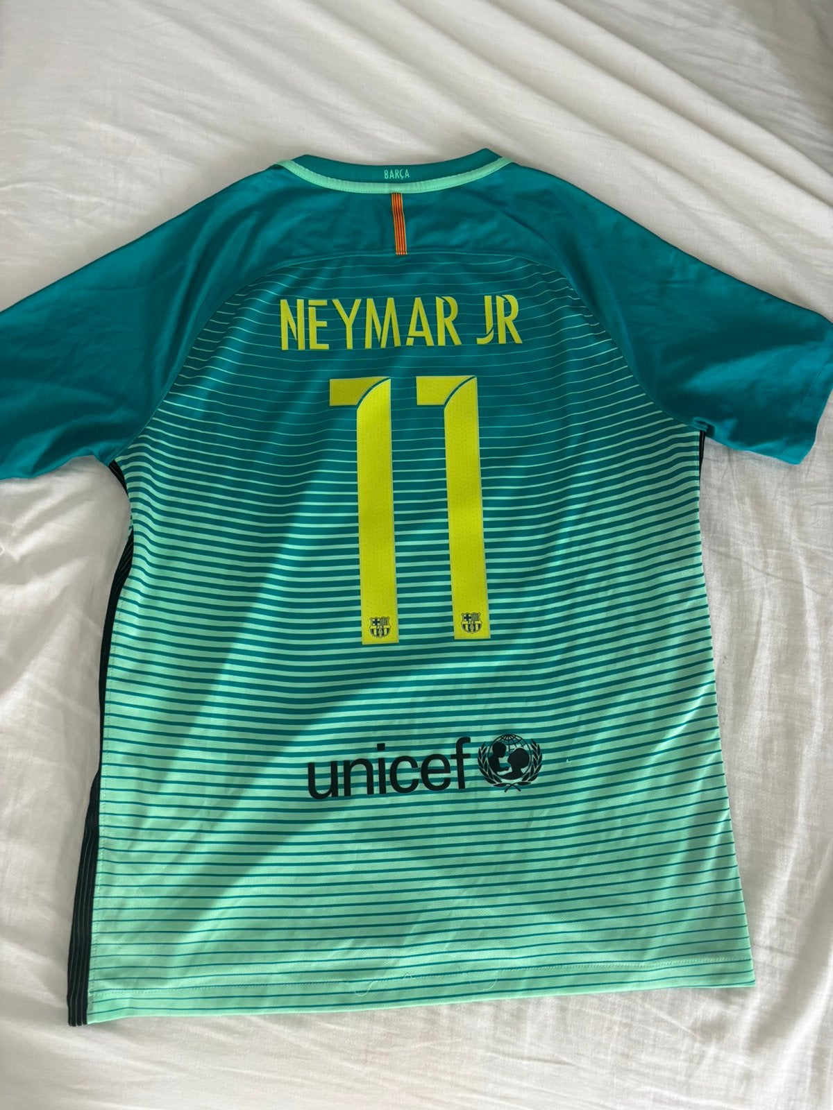 Authentiek Neymar JR Barcelona 15/16 derde shirt maat L, Maat L, Ophalen of Verzenden, Zo goed als nieuw, Shirt