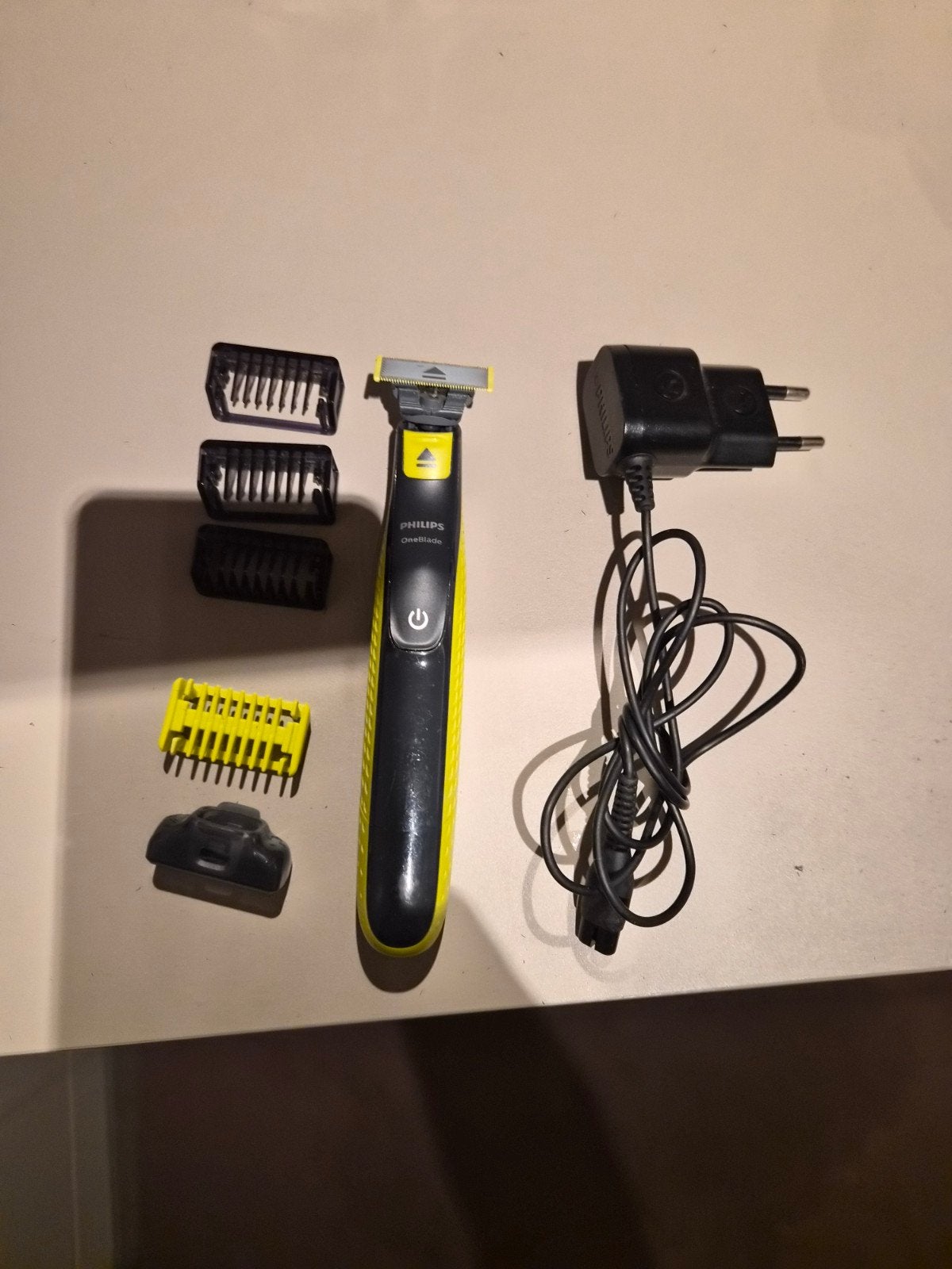 philips one blade, Witgoed en Apparatuur, Persoonlijke-verzorgingsapparatuur, Ophalen of Verzenden, Gebruikt, Scheren en Epileren
