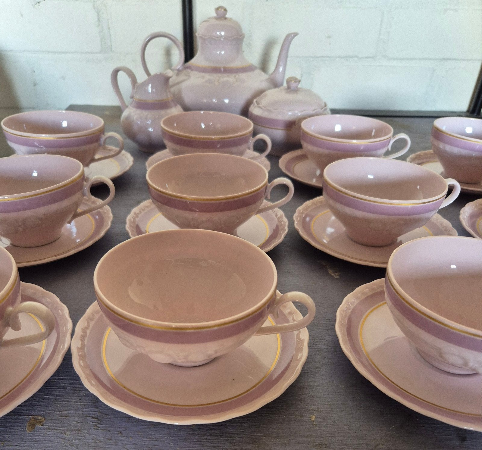 12 delig, 159 items hutschenreuther servies roze/goud, Overige merken, Vintage, Ophalen of Verzenden, Zo goed als nieuw