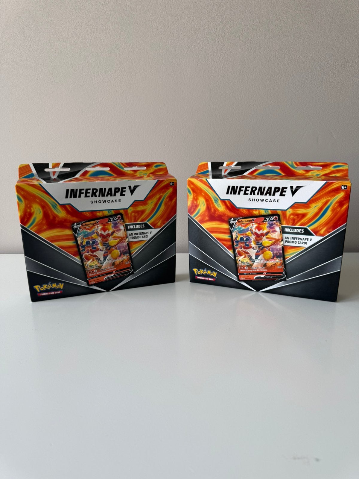 Infernape V showcase, Ophalen of Verzenden, Nieuw