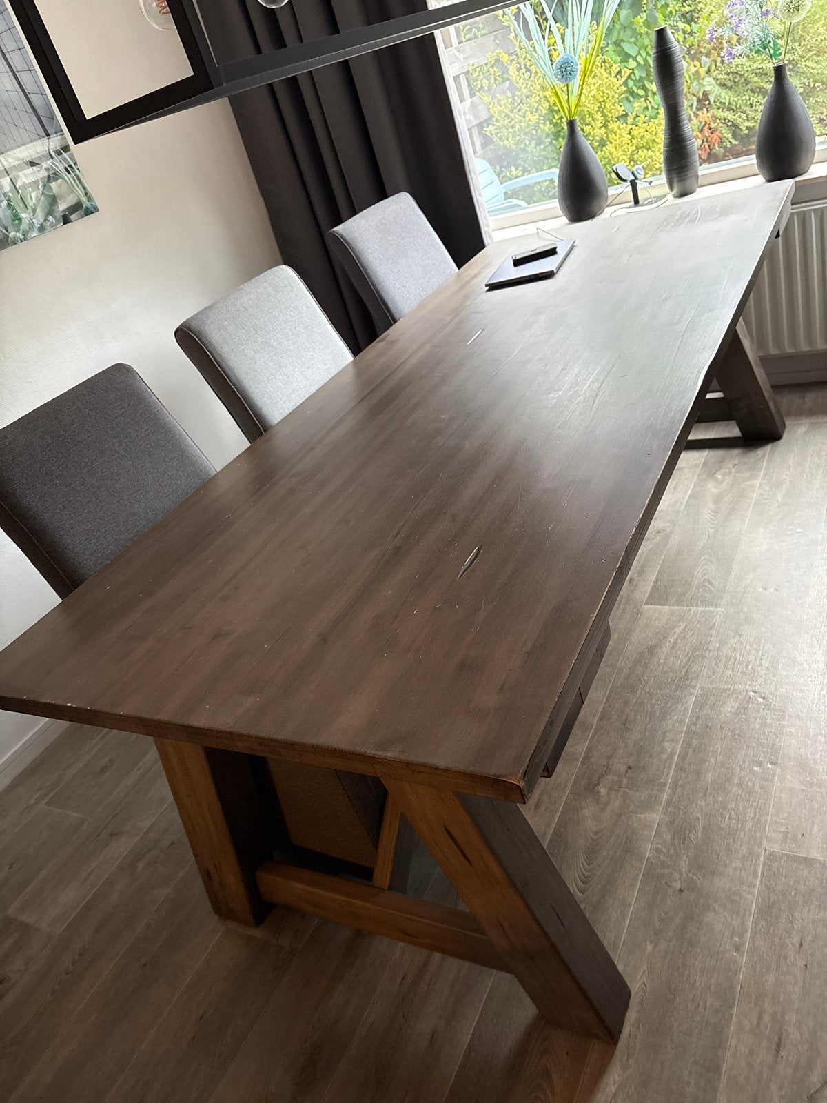 Robuuste houten eettafel - Perfect voor gezellige diners, Huis en Inrichting, Ophalen, Gebruikt, 200 cm of meer, 50 tot 100 cm