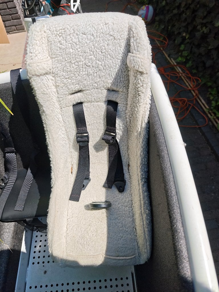Urban Arrow bakfiets Melia babyschaal incl. teddy hoes, Achterzitje, Gebruikt, Ophalen of Verzenden, 0 t/m 13 kg