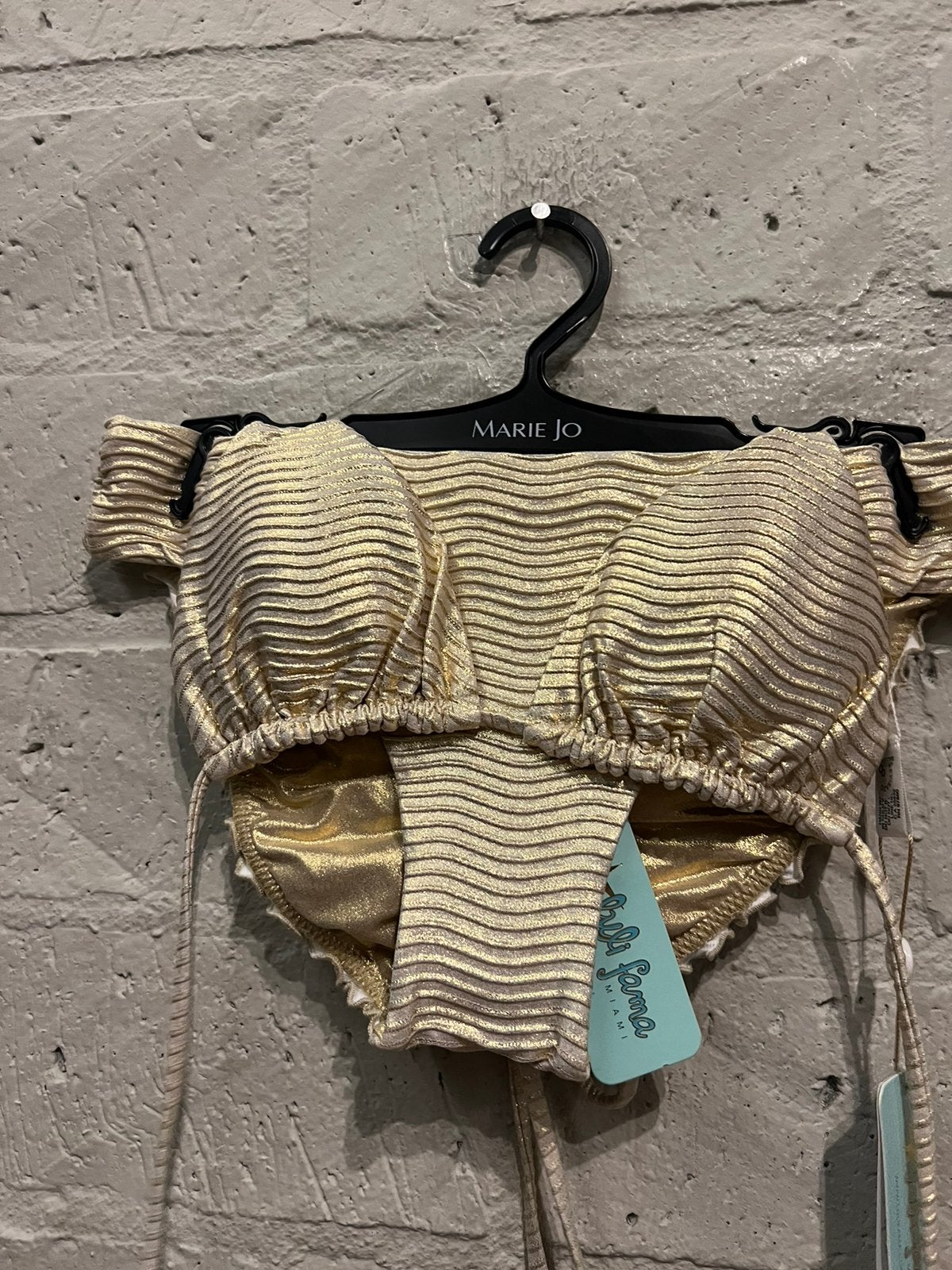 Luli Fama bikini top 36/ S slip 40/ L NIEUW!! Nu €75, Kleding | Dames, Badmode en Zwemkleding, Ophalen of Verzenden, Nieuw, Wit