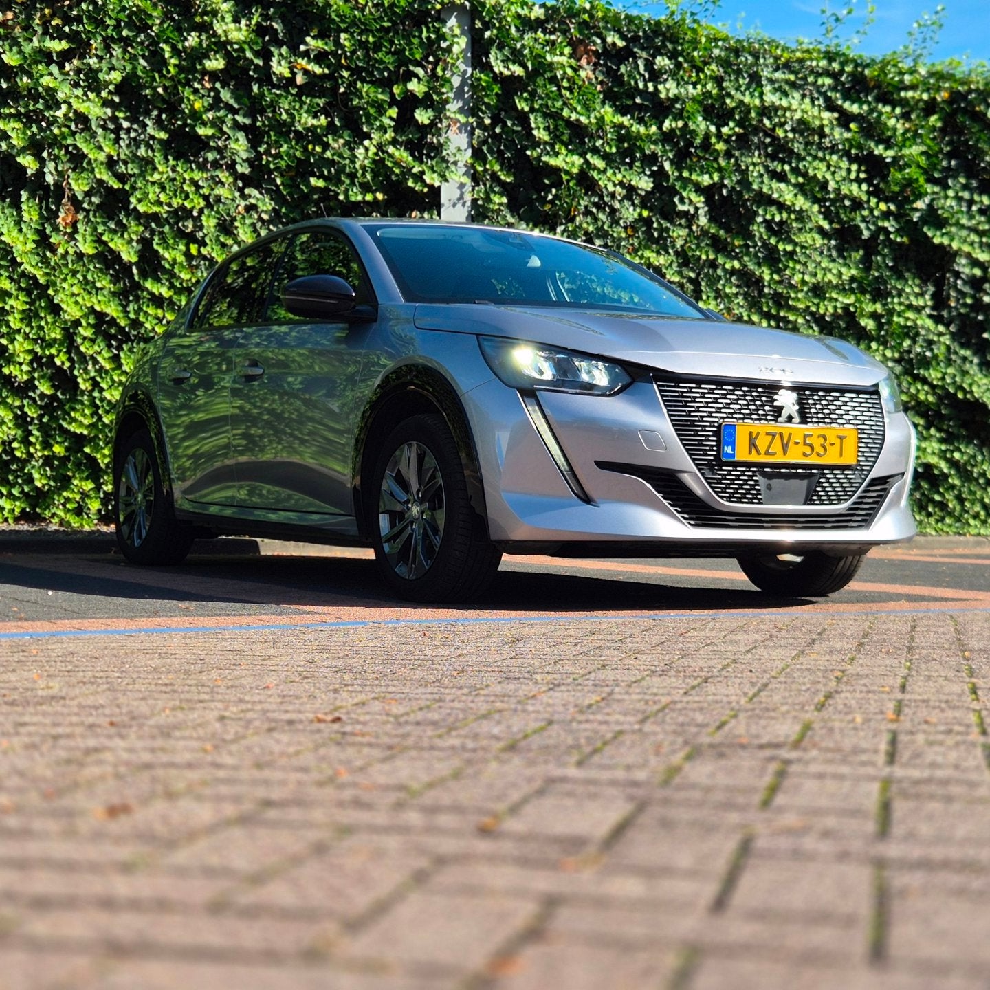 Peugeot E-208 Allure 3-fase| ACC| Cam | Stoelverwarming