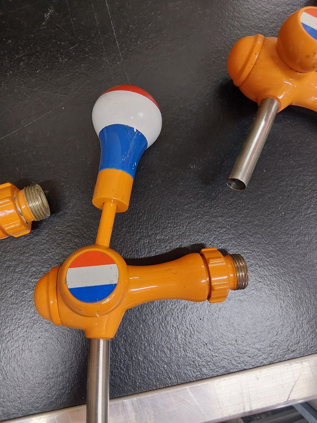 Bierkraan biertap oranje, Witgoed en Apparatuur, Thuistaps, Ophalen, Nieuw, Overige merken