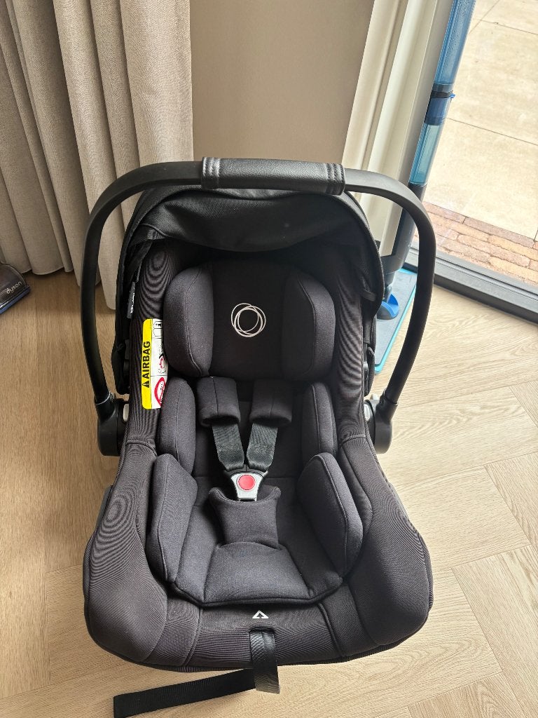 Bugaboo Turtle Air by Nina + Isofix en Adapters, Zo goed als nieuw, Isofix, 0 t/m 13 kg, Ophalen