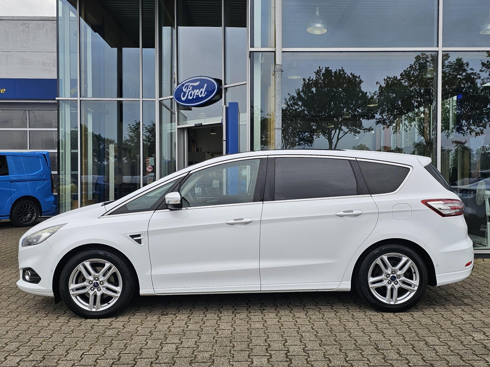 Ford S-Max 2.0 Titanium 7p. Perfect onderhouden | Panoramada, Auto's, Ford, Stof, 4 cilinders, Stoelverwarming, 7 stoelen