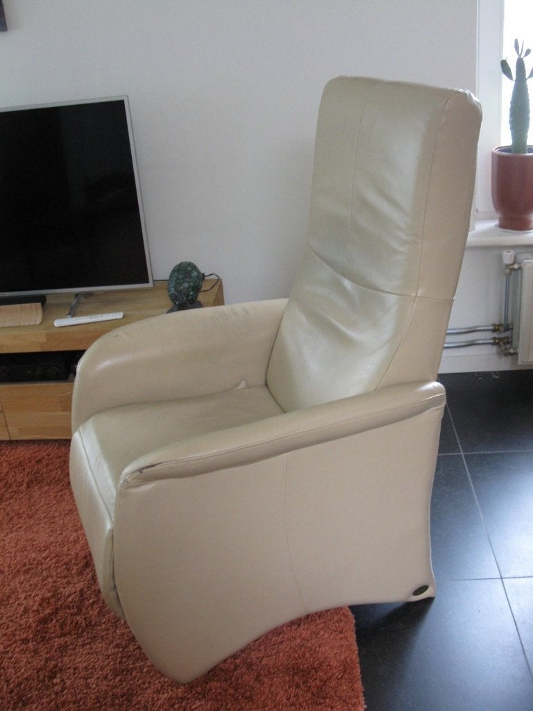 Beige lederen relax fautuil practicomfort, Ophalen, Gebruikt, Minder dan 75 cm, Leer