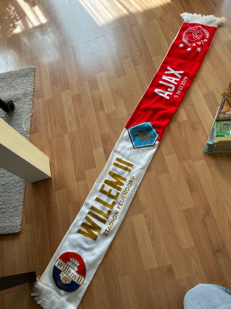 Voetbal sjaal ajax-willem 2 knvb finale 2019, Ophalen of Verzenden, Nieuw, Ajax, Vaantje of Sjaal