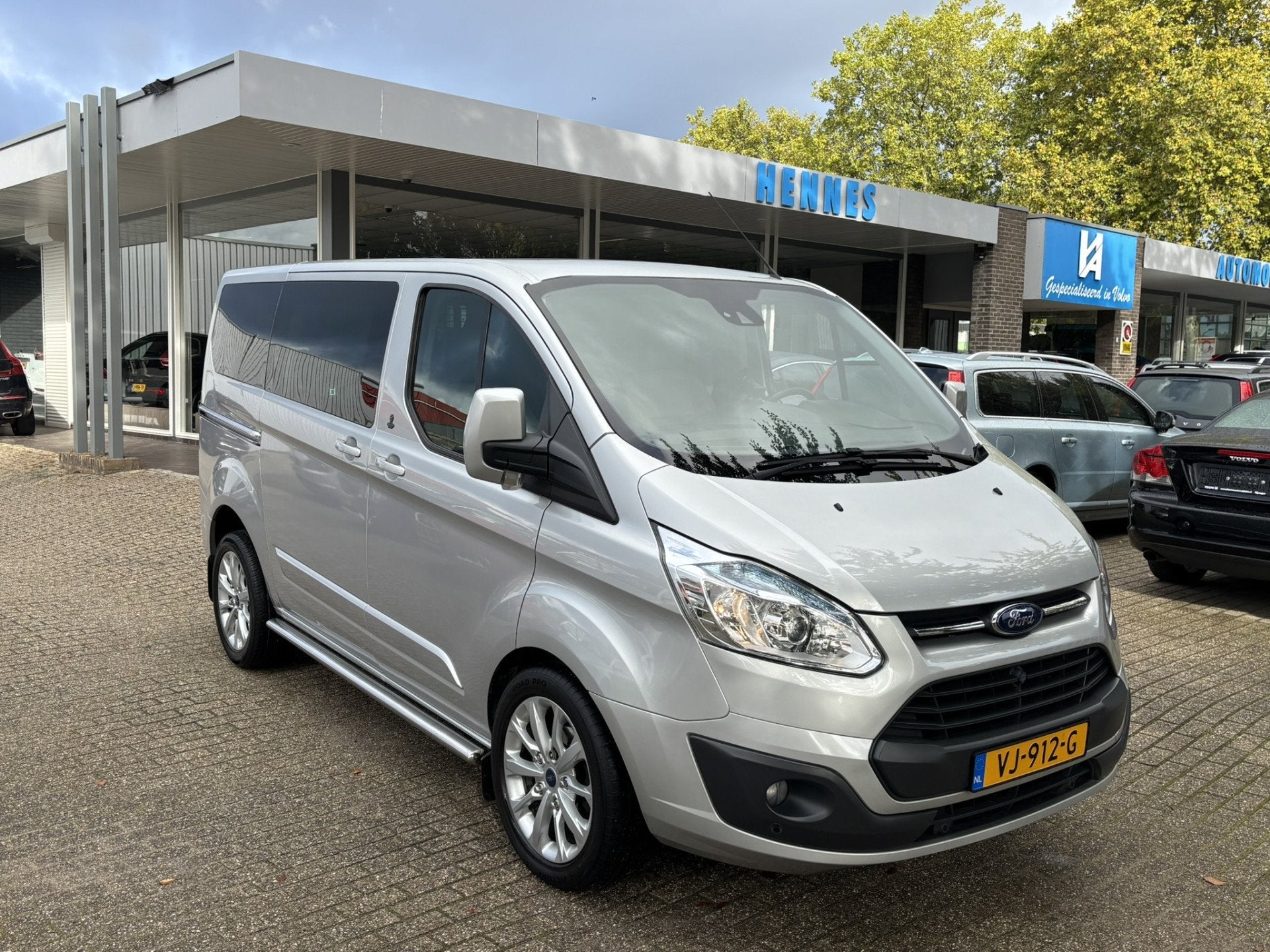 Ford Transit Custom 270 2.2 TDCI L1H1 Limited DC Champions L, Voorwielaandrijving, Euro 5, Gebruikt, 4 cilinders