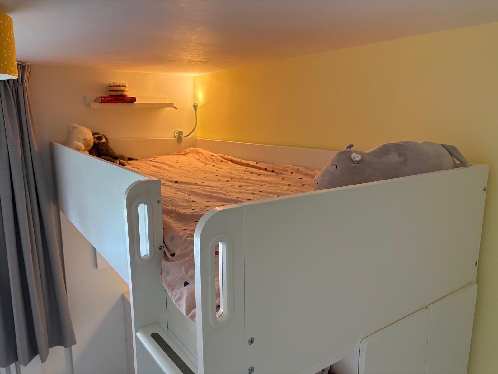 Foto 5 van IKEA SMÅSTAD Hoogslaper met bureau en opbergruimte