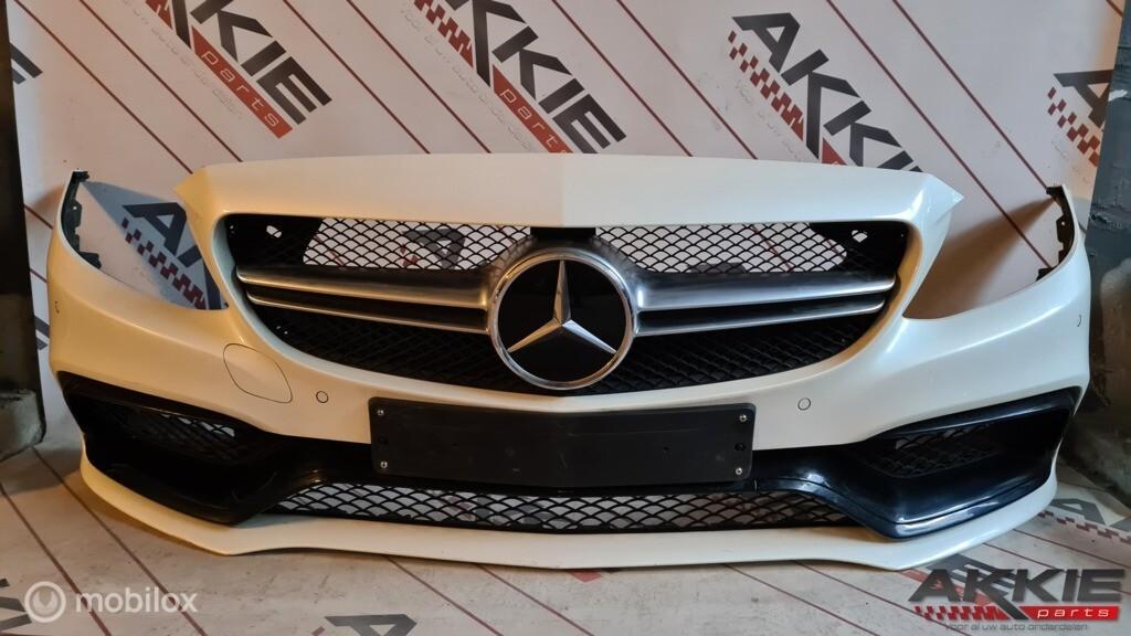 Mercedes C63 AMG Bumper voor W205 S205 sedan station, Gebruikt, Voor, Ophalen of Verzenden, Bumper
