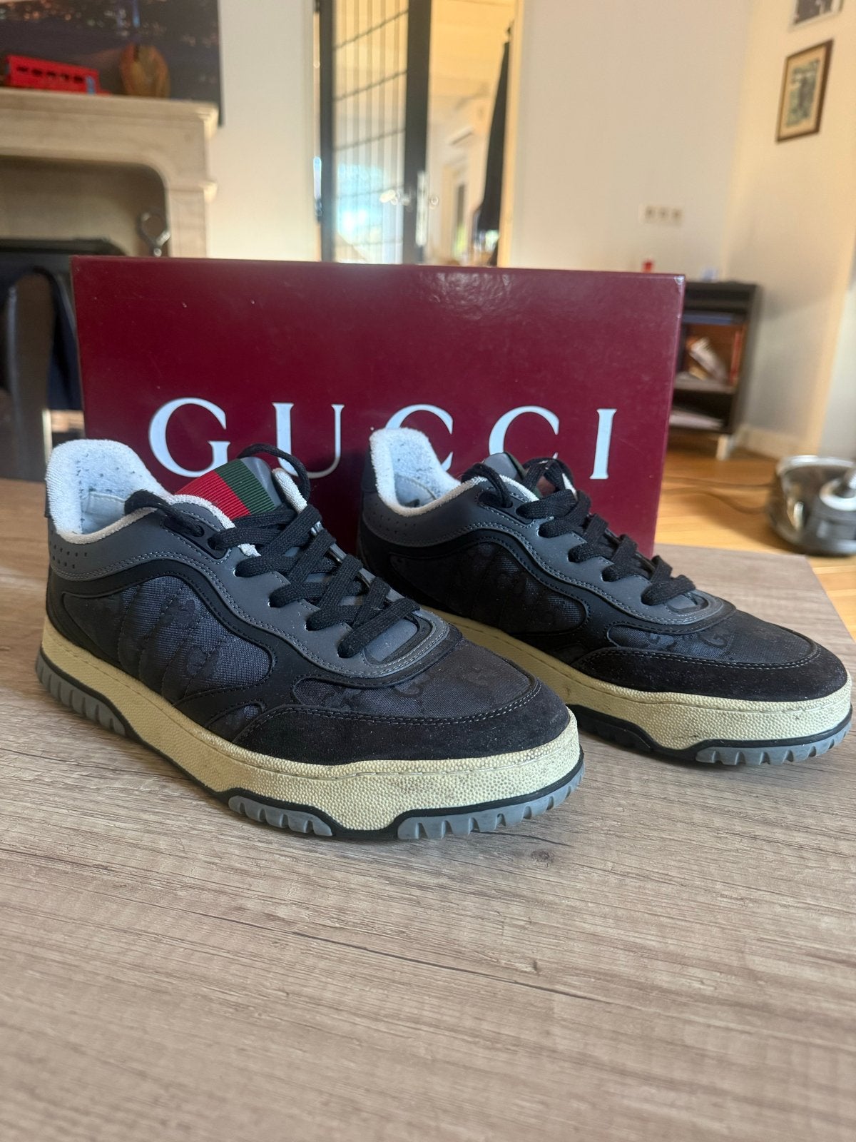 Gucci Sneakers, Ophalen of Verzenden, Zo goed als nieuw, Zwart, Sneakers of Gympen